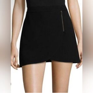 NWT Alice + Olivia Black Mini Skirt